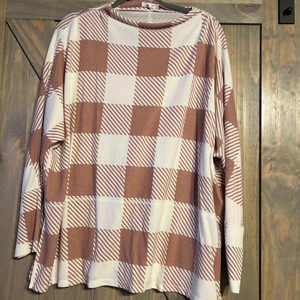 Maurices Brown and White Checkered Top